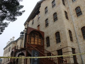 Yedi Güzel Adam Edebiyat Müzesi Depremde Hasar Gördü