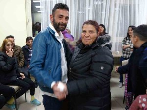 Farklı İllerde Depreme Yakalandılar, Kaldıkları Yurtta Tanışıp Evlenme Kararı Aldılar