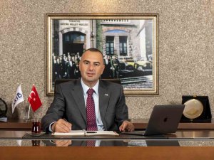 Yaş Meyve Sektörünün Lider Birliğinden Deprem Bölgesine 180 Konteyner