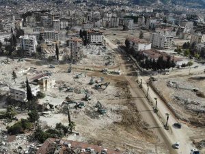 Hatay’daki Enkaz Kaldırma Çalışmaları Havadan Görüntülendi