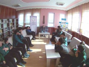 Kitap Gönüllüsü Zeki Aktürk: ”Kütahya’ya Borcumu Kütüphane Kurarak Ödemeye Çalışıyorum”