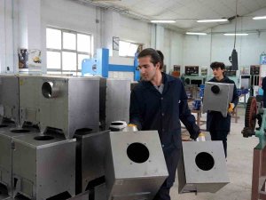 Osb’ler Depremzedelerin İhtiyaçlarını Karşılamak İçin Kapasitelerinin Üzerinde Çalıştı