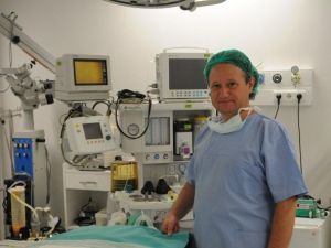 Kadınlarda Cinsel Organ Estetiğiyle Psikolojik Düzelme