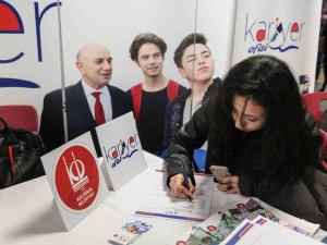 Kariyer Ofisi’nden Kariyer Günlerine Katkı