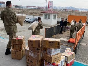 Kars’tan Deprem Bölgesine Yardım Ve Destekler Sürüyor