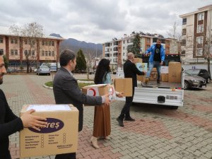 Tunceli’de Toplanan Oyuncak Ve Kırtasiye Malzemeleri Adıyaman’a Gönderildi