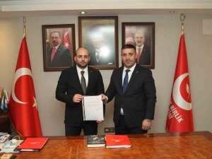 Bbp İ̇l Başkan Yardımcısı Aladağ, Milletvekili Aday Adaylığı İçin İstifa Etti