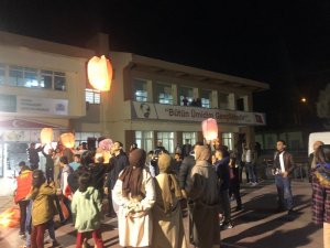 Depremzedelerin Dilek Fenerine Yazdıkları Duygulandırdı