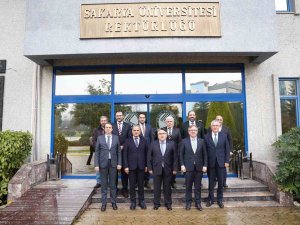 Zbeü İle Sakarya Üniversitesi Arasında İş Birliği Protokolü