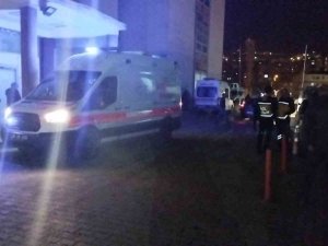 Hakkari’de Trafik Kazası: 1 Ölü, 1 Yaralı