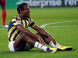 Uefa Avrupa Ligi: Fenerbahçe: 1 - Sevilla: 0 (İ̇lk Yarı)