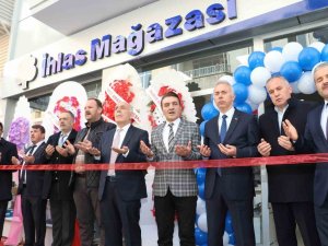 İ̇hlas Pazarlama’nın Amasya’daki 4. Mağazası Taşova’da Açıldı