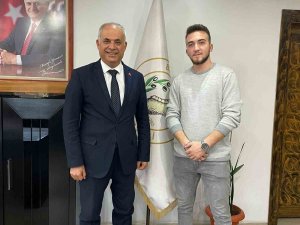 Milli Halterciden Başkan Yaman’a Ziyaret
