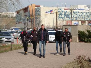 Fiorentinalı Futbolcunun Burnunu Kıran Taraftar Adliyeye Sevk Edildi