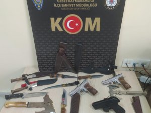 Kocaeli’de Silah Ticareti Operasyonu: 5 Gözaltı