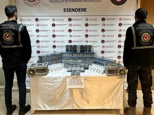 Esendere Gümrük Kapısı’nda 1 Milyon 200 Bin Tl’lik Kaçak Eşya Ele Geçirildi