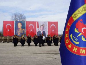Deprem Bölgesinde Büyük Kahramanlık Örneği Gösteren Komandolar Eğitimini Tamamlayarak Yemin Etti