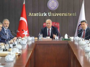 Üniversite Senatosunda Öğünün Adı Asker Menüsü