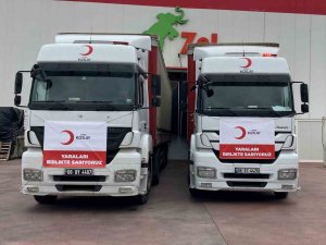 Türk Kızılay İ̇zmir’den Deprem Bölgesine 16 Tır Konserve Gıda
