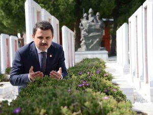 Tarihi Alan Başkanı Kaşdemir: 18 Mart 1915 Günü Mehmetçik Verdiği Mücadele İle “Çanakkale Geçilmez” Sözünü Tarihe Yazdırmıştır