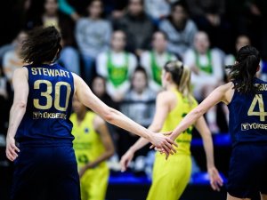 Fıba Kadınlar Euroleague: Sopron Basket: 62 - Fenerbahçe: 82