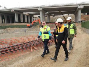 Çam Ve Sakura Şehir Hastanesi Bağlantı Viyadüğünde Çalışmalar Sürüyor
