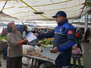 Ortaca Zabıtası Hem Denetim Yaptı, Hem İmsakiye Dağıttı