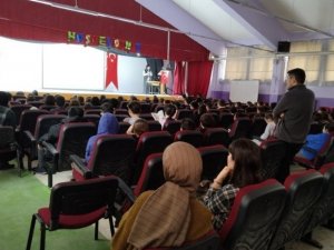130 Öğrenciye ‘Gıda Güvenirliği Ve İ̇srafı’ Eğitimi Verildi