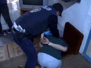 Aksaray’da “Firari” Operasyonları: 10 Tutuklama