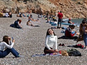 Doğuda Kar Antalya’da Bahar