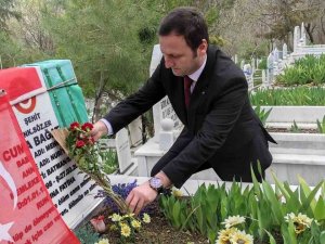 Batman’da 18 Mart Şehitleri Anma Gününde Şehit Aileleri Ve Şehit Kabirleri Ziyaret Edildi