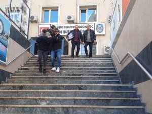Telefon Dolandırıcılığı Yapan Şebeke Çökertildi: 14 Gözaltı