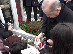Minik Poyraz’a Cumhurbaşkanı Erdoğan’dan 200 Lira Harçlık