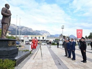 Çanakkale Deniz Zaferi’nin 108. Yılı Kemer’de Törenle Kutlandı