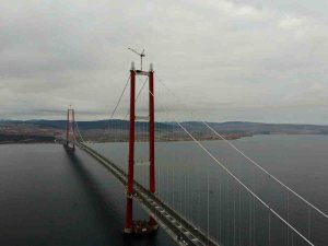 1915 Çanakkale Köprüsü’nü Bir Yılda 2.2 Milyon Araç Kullandı