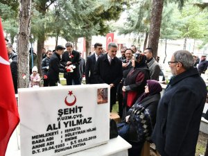 Isparta’da 18 Mart Şehitler Günü Ve Çanakkale Zaferi’nin 108. Yıl Dönümü