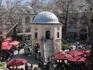 500 Yıllık Handa Bulunan Mescit Mimarisiyle Dikkat Çekiyor