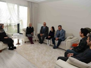 Şehit Ailelerine Anlamlı Ziyaret