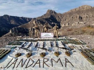 Jandarmadan Nokta Operasyon: Çok Sayıda Mühimmat Ele Geçirildi