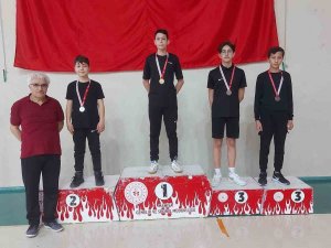 Manisa’da 18 Mart Çanakkale Şehitleri Anma Masa Tenisi Turnuvası Yapıldı