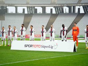 Andrea Pirlo’dan Kadroda Tek Değişiklik