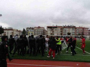 Gergin Geçen Maçın Galibi Tefenni Belediyespor Oldu