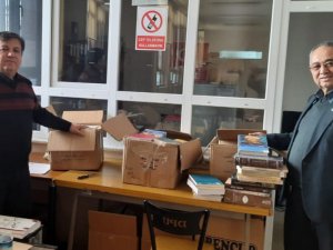 Tavşanlı Myo’ya 450 Kitap Bağışı