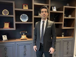 Depremde Çıkıntı Binalara Dikkat