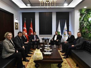 Dündar: “Çarşı Esnafı Avm’lere Karşı Güçleniyor”