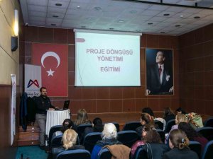 Mersin’deki Kooperatiflere ’Proje Döngüsü’ Eğitimi