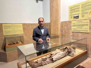 Bin Yıllık Mumyalar, Ziyaretçilerin İlgisini Çekiyor