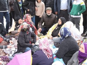 Başkan Çolakbayrakdar, Şükür Sofrasında Vatandaşlarla Bir Araya Geldi