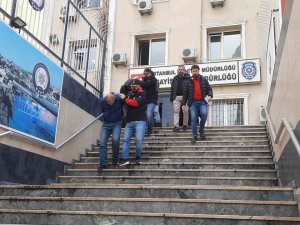 Elektronik Aksamını Değiştirdikleri Otomobilleri Çalıp İl Dışında Parçaladılar