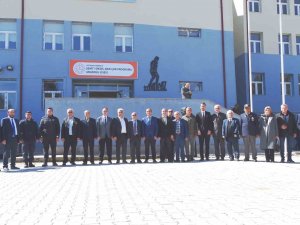 Hisarcıklı Şehit Asker Yüksel Arık’ın Adı Okulda Yaşatılacak